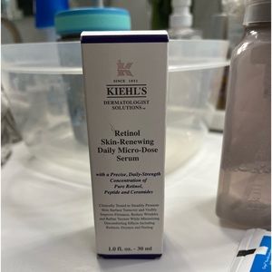 Kiehl’s daily micro dose Retinol cream. Never used